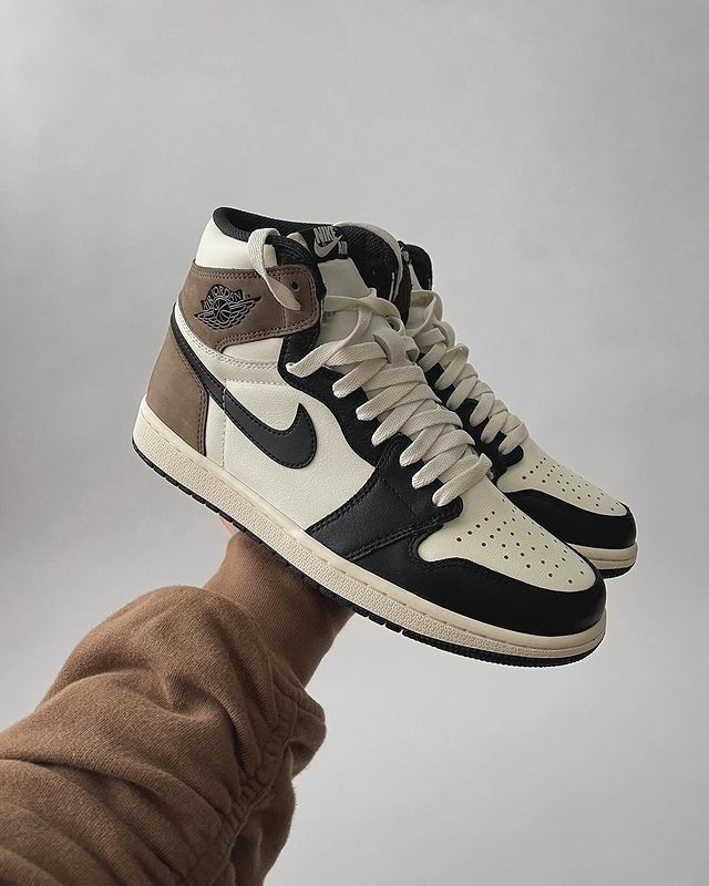 Comfortable Mens Sneakers